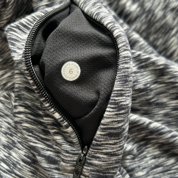 Lululemon Runderful Long Sleeve Spaced Out Space Dye Black White Thumb Hole Sz 6 - Picture 8 of 13